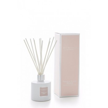 Дифузер с пръчици French Linen Water от Max Benjamin 